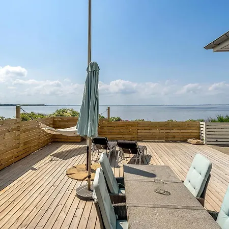 Holiday home Lovely In With Wifi *